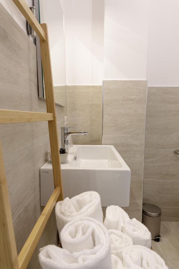 Vista Mare Guest House Civitanova Marche Eksteriør billede